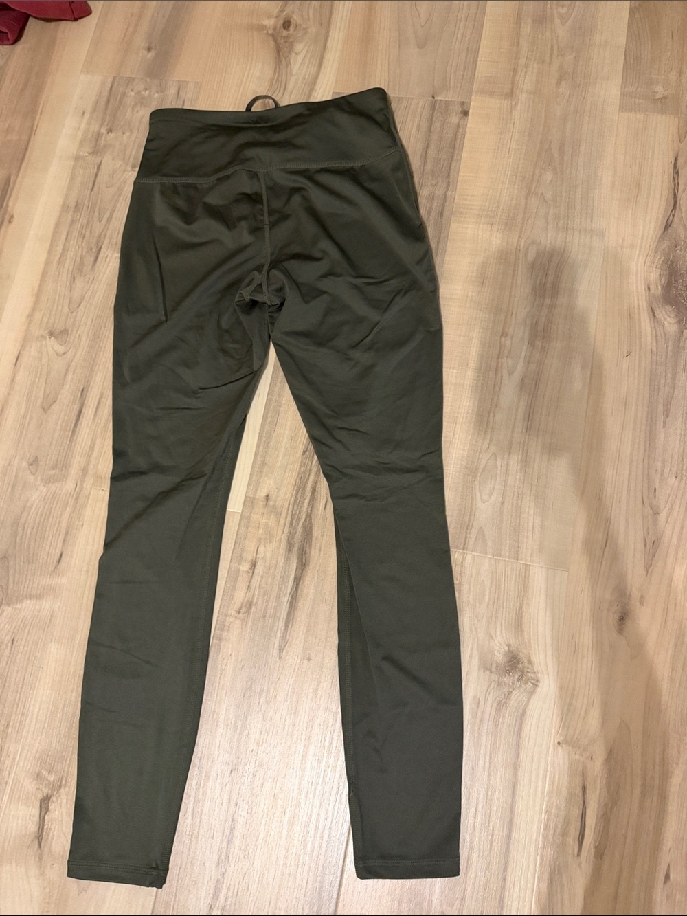 green size medium Reebok joggers - Picture 2 of 3